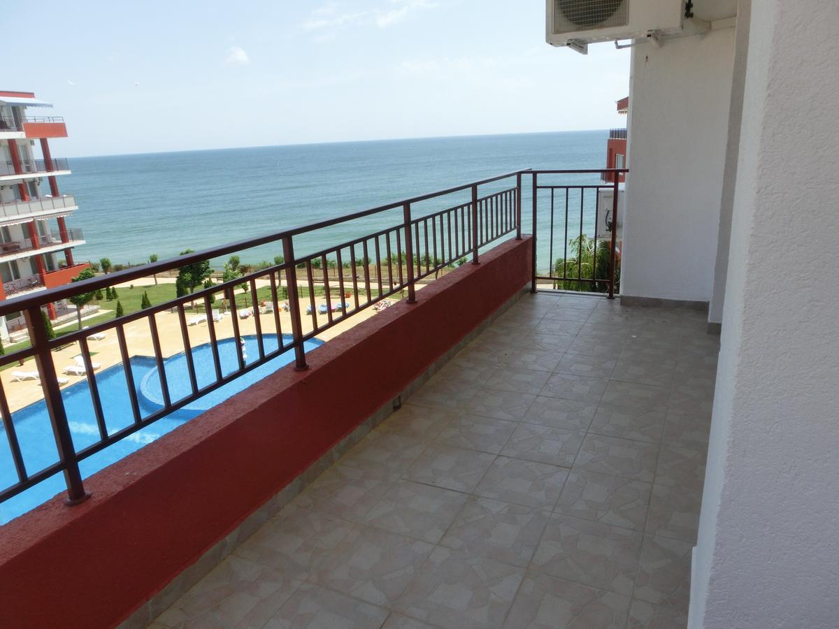 Sea View Panorama Apartment On Complex With Pools And Beach, Sveti Vlas Dış mekan fotoğraf